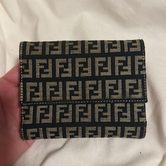 FENDI Zucca coral leather Double snap Donna wallet with card dust cover & box 💗 - Picture 4 of 12